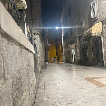 公寓 Sobe 1-2-3 斯普利特